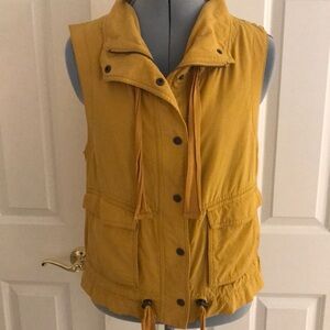 BKE Golden Mustard Yellow Daytrip Utility Vest Lined Size S
